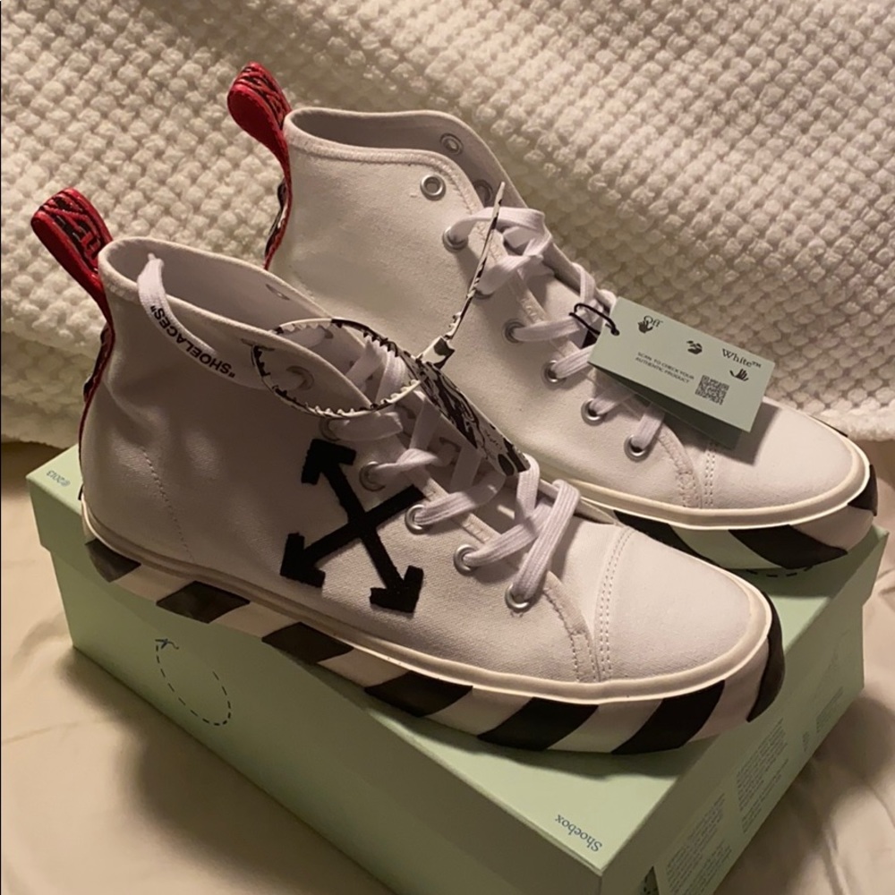 Brand new off white sneakers
